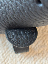 Load image into Gallery viewer, HERMES Evelyne TPM 16 Clemence Leather Amazone Bag - Noir/Ecru/Noir / PHW
