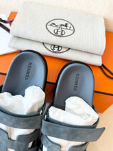 Load image into Gallery viewer, HERMES 2024 Suede Chypre Techno Sandals / Bleu Tonnerre / EU38
