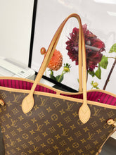 Load image into Gallery viewer, LOUIS VUITTON 2022 Monogram Neverfull MM Tote in Pivoine Pink
