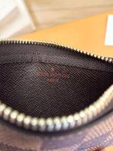 Load image into Gallery viewer, LOUIS VUITTON Damier Ebene Canvas Cles Chain Key Pouch
