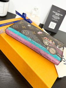 LOUIS VUITTON Limited Edition Monogram Pattern Zippy Wallet