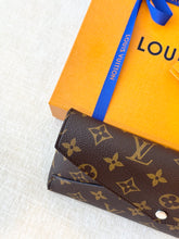 Load image into Gallery viewer, 💙 NEW!! LOUIS VUITTON 2025 Monogram Kirigami Organizer / Gaston Blue
