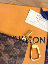 Load image into Gallery viewer, LOUIS VUITTON Damier Ebene Canvas Cles Chain Key Pouch
