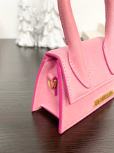 Load image into Gallery viewer, JACQUEMUS Le Chiquito Mini Leather Tote in Pink
