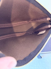 Load image into Gallery viewer, LOUIS VUITTON Monogram Canvas Mini Pochette Accessories
