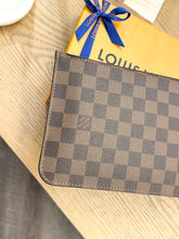 Load image into Gallery viewer, LOUIS VUITTON Neverfull Damier Ebene Pochette Wristlet Pouch in Cherry
