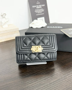 CHANEL Caviar Quilted Small Boy Flap Wallet in Black