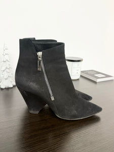 SAINT LAURENT Niki 85 Suede Ankle Boots - Black - EU37.5