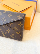 Load image into Gallery viewer, 💙 NEW!! LOUIS VUITTON 2025 Monogram Kirigami Organizer / Gaston Blue
