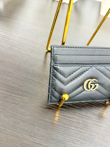 GUCCI GG Marmont Card Case in Black