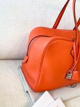 Load image into Gallery viewer, HERMES Clemence Leather Victoria 36 Bag / Orange Poppy / Palladium Hardware
