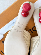 Load image into Gallery viewer, 🍒 LOUIS VUITTON LV x TM Takashi Murakami Raffia Cherry Cherie Mule / (EU) 38.5
