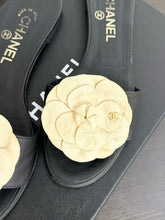 Load image into Gallery viewer, CHANEL Camellia Flower Leather Flat Sandals in Black/White - EU37.5
