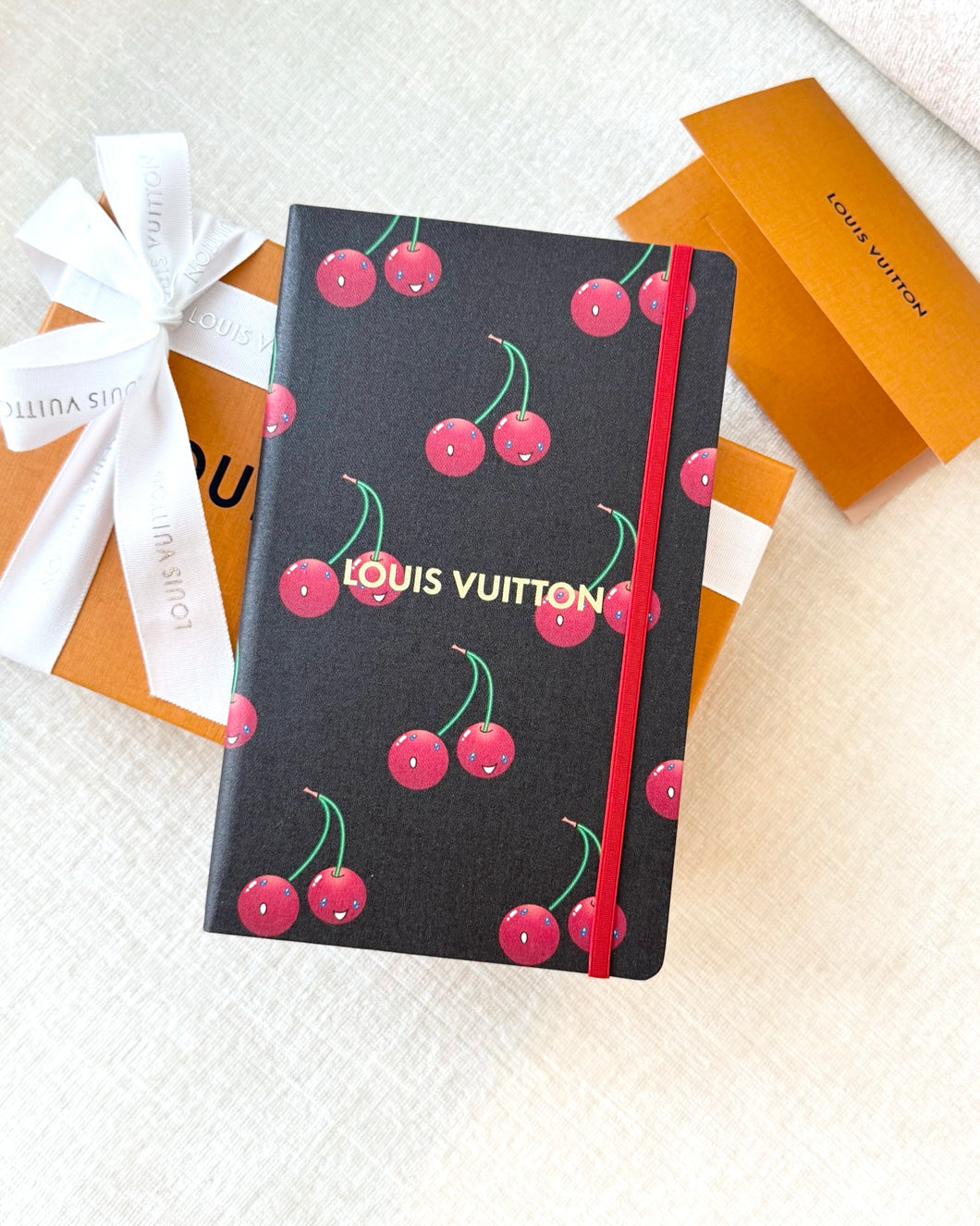 🍒 LOUIS VUITTON 2025 LV x TM Takashi Murakami Cherry  Jane Notebook MM