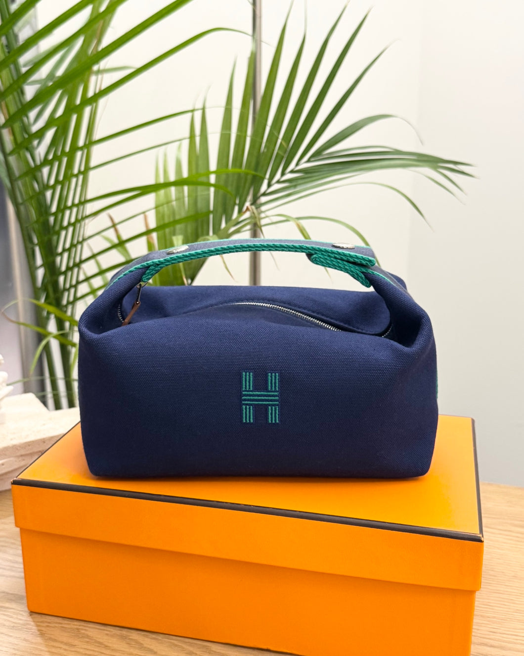 HERMÉS Bride-a-Brac PM Case in Marine Blue