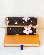 Load image into Gallery viewer, LOUIS VUITTON Takashi Murakami Cherry Blossom Monogram Long Wallet
