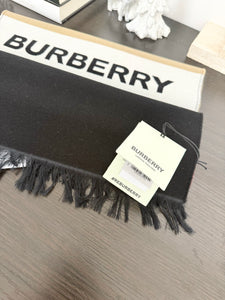 ▪️SOLD▪️BURBERRY Unisex Wool-Silk Icon Stripe Logo Scarf - Archive Beige