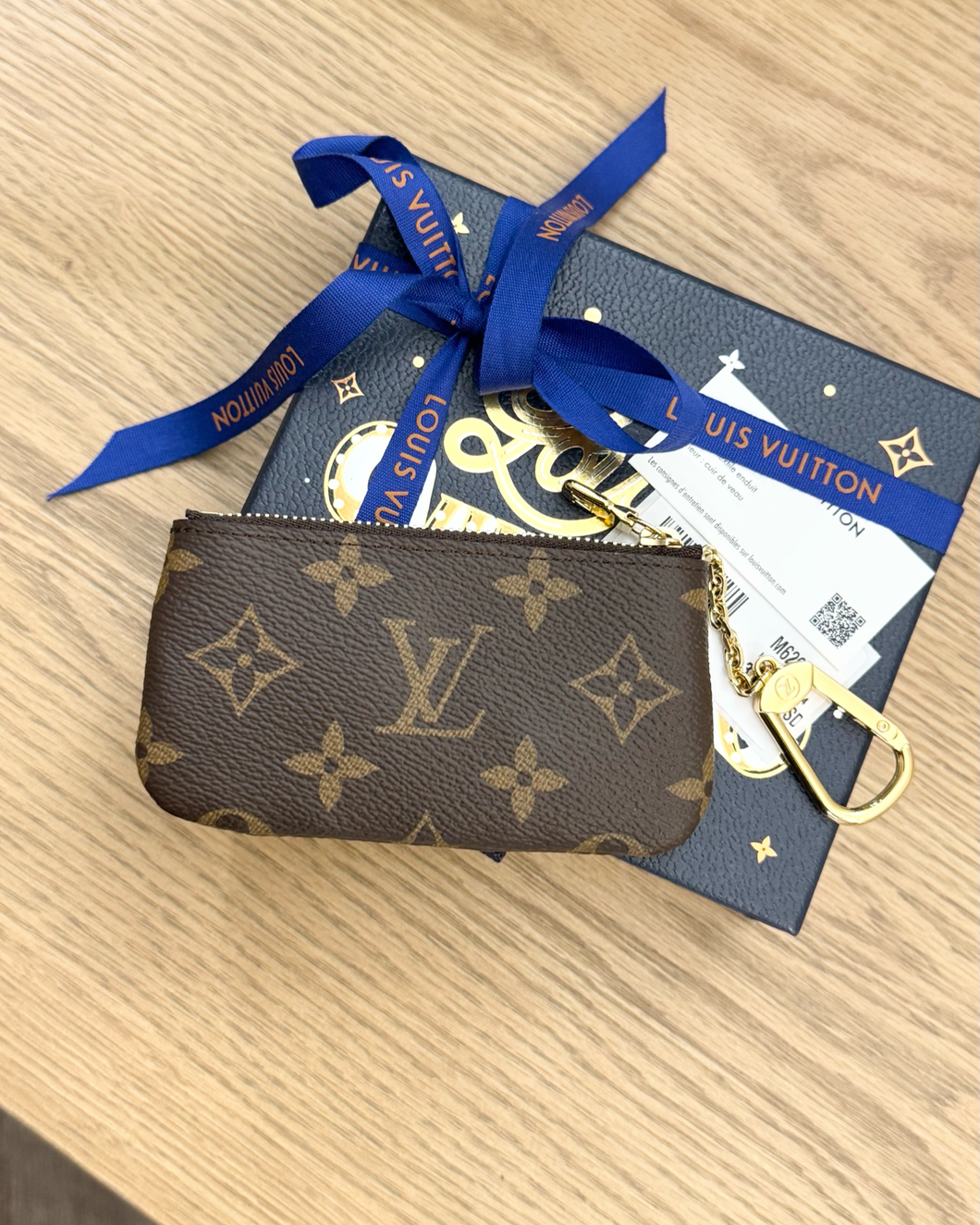 LOUIS VUITTON 2024 Monogram Cles Chain Key Pouch