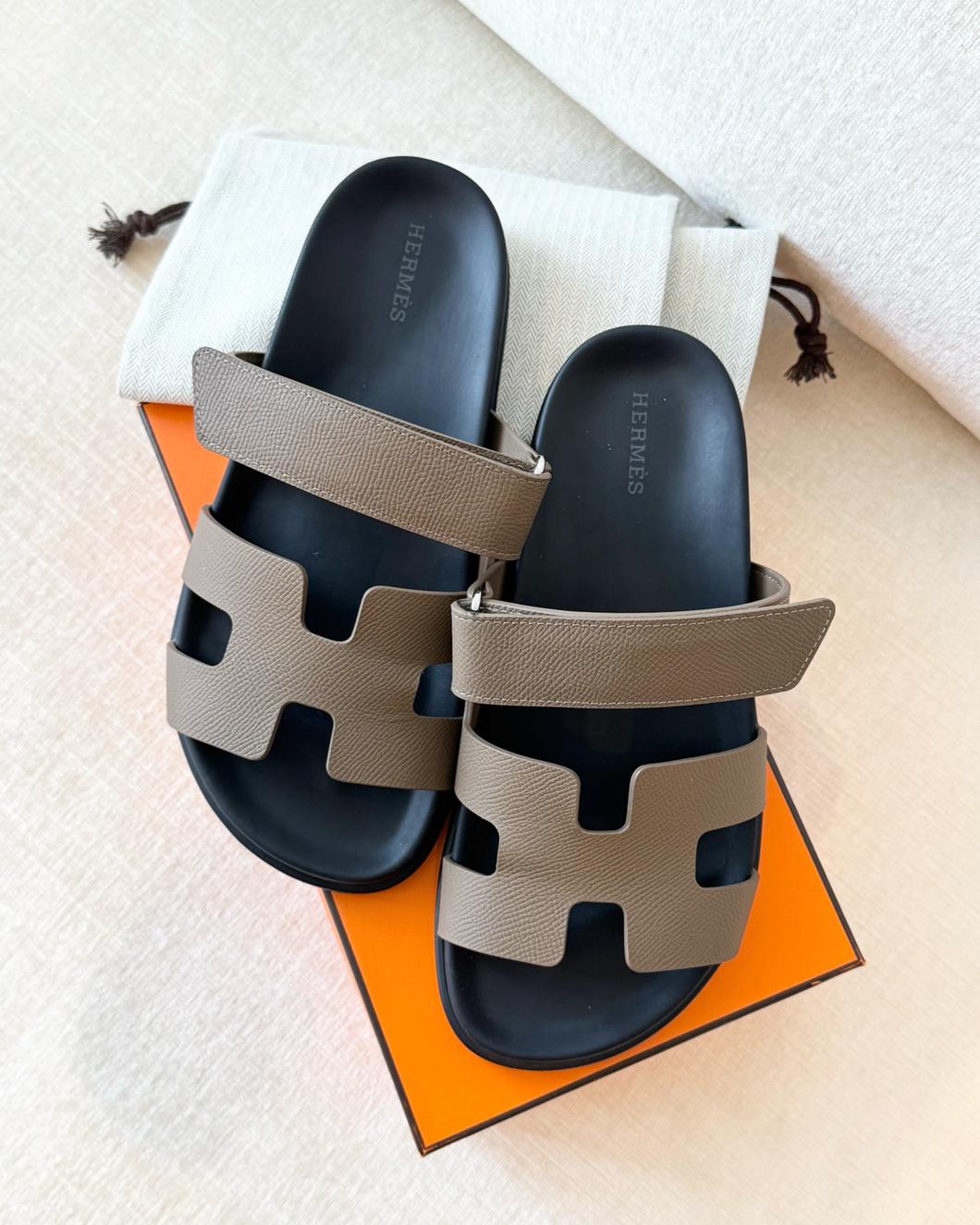 Hermes Women’s Epsom Calfskin Chypre Sandals / Étoupe / (EU)39