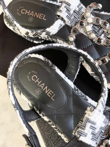 CHANEL CC Tweed Thong Sandals In Black/White (EU)37