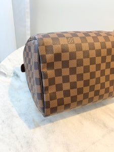 LOUIS VUITTON Damier Ebene Speedy 30 Satchel Bag