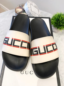 GUCCI Women’s Stripe Rubber Slide Sandals US8