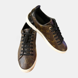 LOUIS VUITTON Monogram Frontrow Sneaker (EU)41