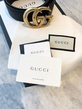 Load image into Gallery viewer, GUCCI Double G Buckle Wide Leather Belt In Black 80/32
