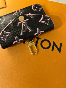 LOUIS VUITTON 2022 Felicie Strap & Go Crossbody Bag In Black