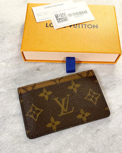 ▪️SOLD▪️Louis Vuitton Monogram Reverse Card Holder