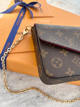 Load image into Gallery viewer, Louis Vuitton 2022 Felicie Pochette Monogram Crossbody Bag
