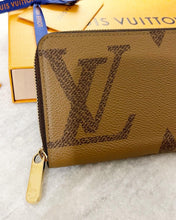 Load image into Gallery viewer, LOUIS VUITTON Giant Monogram Reverse Canvas Zippy Wallet
