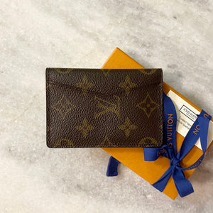 LOUIS VUITTON Monogram Card Holder