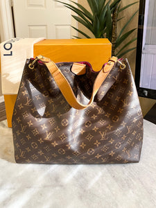 LOUIS VUITTON Graceful MM Monogram Canvas Hobo Bag in Peony