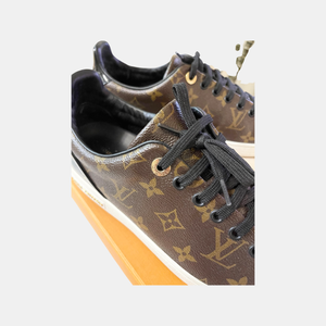 LOUIS VUITTON Monogram Frontrow Sneaker (EU)41