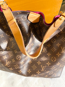 LOUIS VUITTON Graceful MM Monogram Canvas Hobo Bag in Peony