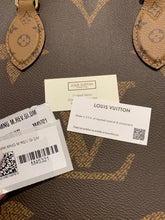 Load image into Gallery viewer, LOUIS VUITTON 2021 OnTheGo MM Monogram Reverse Tote Bag
